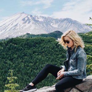 #TBT to the time I was hanging with Mount St. Helens and my hair was waaay blonder. #explore #washington